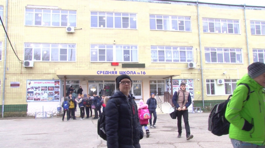 Людмила Мурашова посетила школу в Цибанобалке